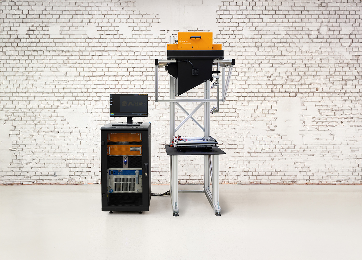 Wavelabs SINUS-430 sun-simulator launch