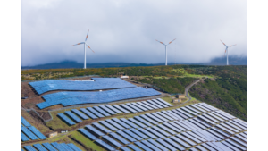 Hybrid solar and wind power plant